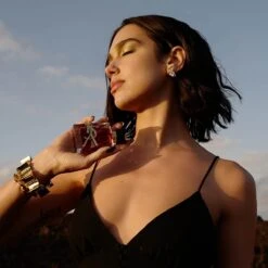 Yves Saint Laurent YSL = Libre Le Parfum Eau De Parfum - 30ml Spray - Damesparfum -Parfum Winkel 1200x1200 125