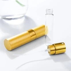 Scenty - Parfum Verstuiver Navulbaar - Mini Parfum Flesje - Reisflesje - Goud -Parfum Winkel 1200x1200 582