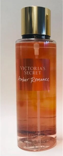 Victoria's Secret Victoriaïs Secret - Amber Romance Nourishing Body Spray - 250mlML -Parfum Winkel 484x1200 4