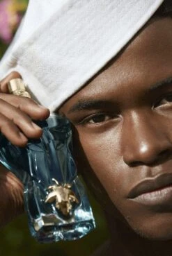 Jean Paul Gaultier Le Beau - 75 Ml - Eau De Toilette Spray - Herenparfum -Parfum Winkel 803x1200 3